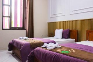 Omah Poer Modern Tropical Villa - 9