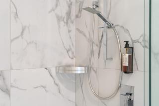 Heart of the city - Walk to TownHall, Casino, Te Pae, Free Car park - 2