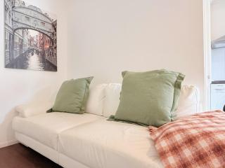 2 Bedrooms Comfort Haven in Paddington - 5