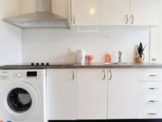 2 Bedrooms Comfort Haven in Paddington - 3