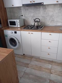 Cozy 1-Bedroom Varketili Apartment Near Metro & Market - 8