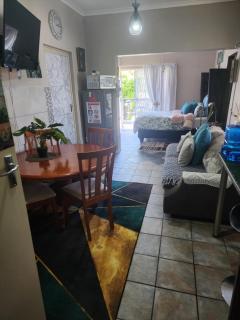 Primrose Accommodation - George - 3