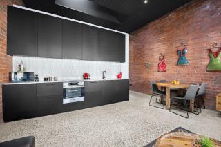 The Radford on Elizabeth - 2