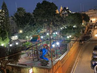 Traditional Central Maltese village luxury apartment with views in Gharghur - 0