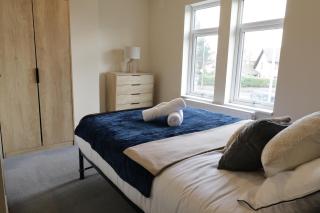 Stylish 6 Bed Apartment - Ideal for Contractors, Health Care workers - Peterborough - 5