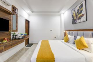 Hotel Travana Stay at Pitampura - 7