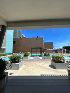 2-bedroom unit with Sea & Mountain View - 3