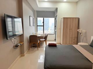 CBD Luxury Apartment In Rivergate Building - 1