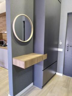 Elene's Modern flat - 7