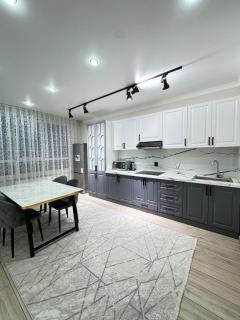 Уютная квартира у Дендропарка - 0