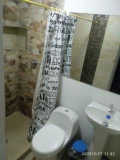 Apartaestudio Con Amplio Parqueadero - 1