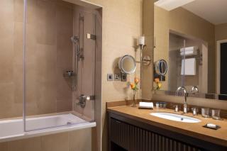 Kempinski Hotel Gold Coast City - 3