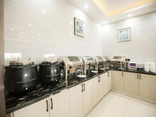 GYA Jiaxing Tongxiang City Century Avenue Hotel - 6