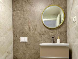 One-Bedroom Apartment With Terrace - 8