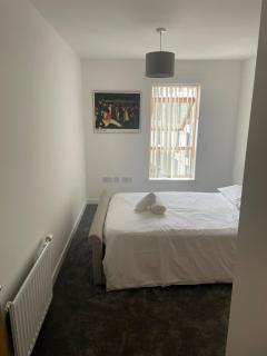 Elegant 2-Bedroom City Apartment - 1