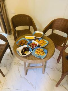 Pyramids Apartment - 9