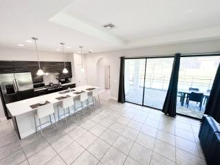 210BP - Balmoral Resort - 9