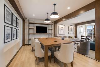 Everhome Suites Corona - 3