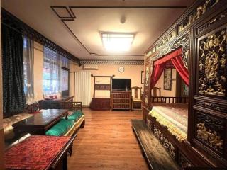 Beijing Double Happiness Courtyard Hotel - 3