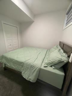 Cozy and modern two bedroom guest suite - 4