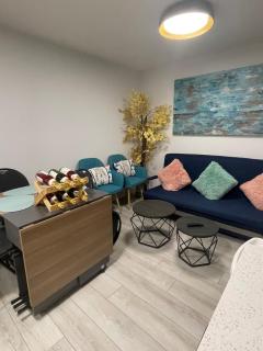 Cozy and modern two bedroom guest suite - 1