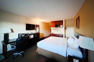Travelodge by Wyndham Valleyview AB - 8