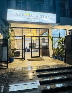 Hotel Lake Vista Stays - 7