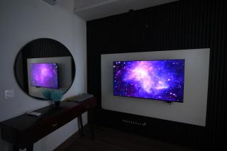 De Elevè 02'- Designer 1 Bed Luxury Apartment - 0