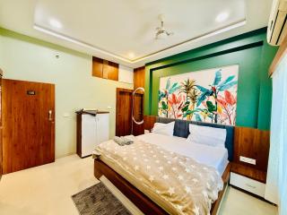 Maheshwar's Stay - 1