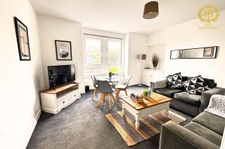Cosy Apartment In Great Gourock Location - 0
