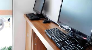 Place2Stay @ RH Plaza Hotel - Kampong Tabuan - 4