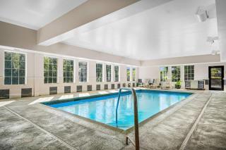 La Quinta by Wyndham Stonington-Mystic Area - 4