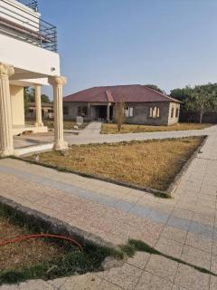 Rayana's Busura BnB - 5