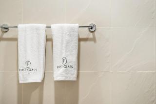 FIRST CLASS 1BR Downtown Elegance & Burj Khalifa - 1