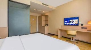 IU Hotel Taiyuan Changfeng West Street The Mixc - 7