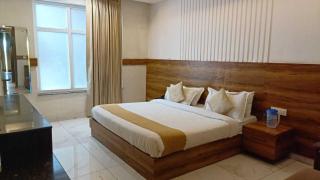 Townhouse Railway Road Katra Formerly The Amro - 8