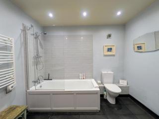 Lower Rudloe Farm - 5