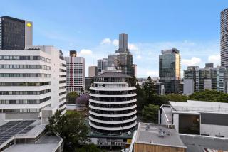 Madison Tower Mill Hotel - 1