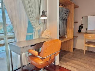 Pool Beach BBQ KitchenLiving&Tub NightMarket - 4