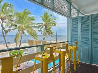 Pool Beach BBQ KitchenLiving&Tub NightMarket - 2