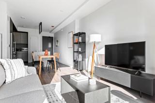 South Loop 2BR w pool bbq gym nr Grant Park CHI-777 - 8