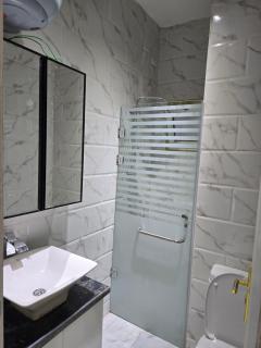 Modern Studio with Pool and Private Beach Access - 5