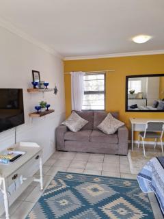 The Hilton Stay Cottages - 9