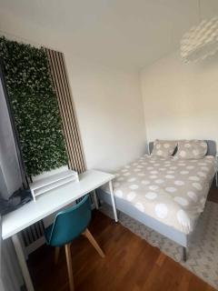 Belle chambre lumineuse dans une colocation proche gare - 8