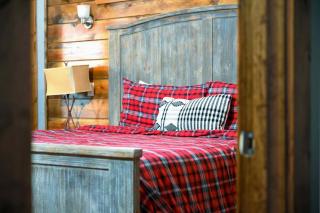 Retreat, Relax, Recharge - Fireplace & Hot Tub - 5