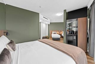 Madison Tower Mill Hotel - 6