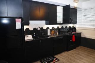 Studio Apartment in Midtown! - 0