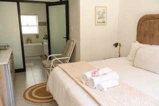 Villa Vredenrust Guesthouse - 1