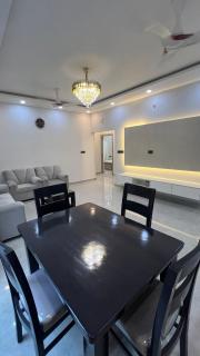 Stylish City Retreat Modern Urban Escape - 9