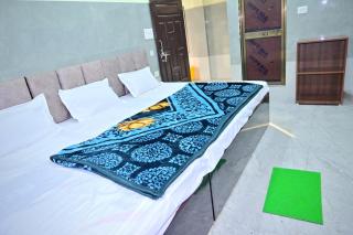 Shri Raghunath Yatri Niwas - 1